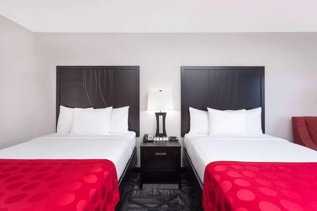 รามาดา บาย วินด์แฮม ทัสคาลูซา Hotel ห้อง รูปภาพ